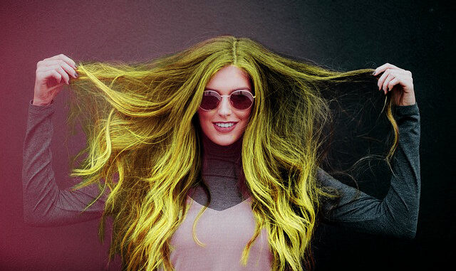 gouden verlengde haren